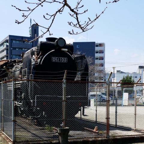 人絹・新港　エリア