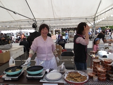 小牧にある、韓国料理の店「たんぼ」のママです。<br><br>チヂミおいしかった～(^Q^)