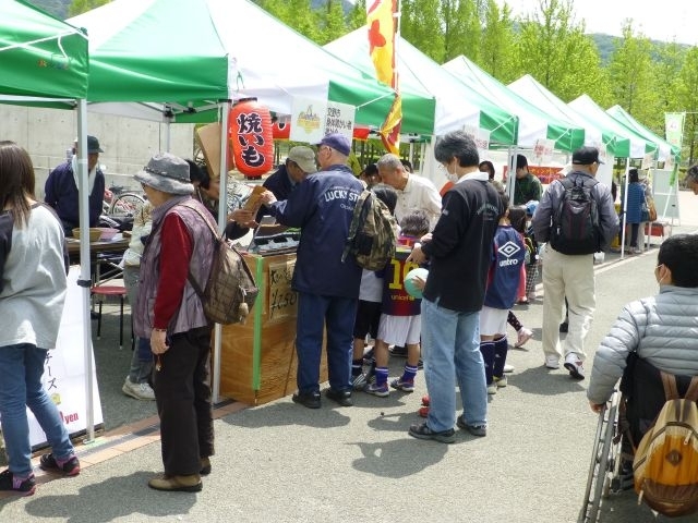 気候もよく大変にぎわいました！