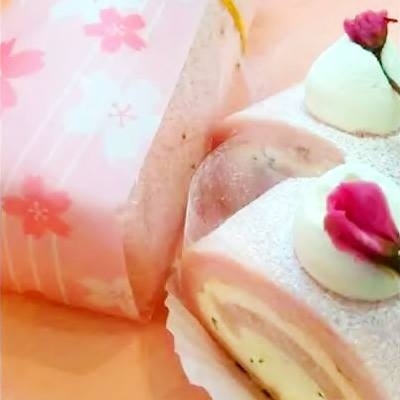 「☆季節のこめ粉ロールケーキ☆」