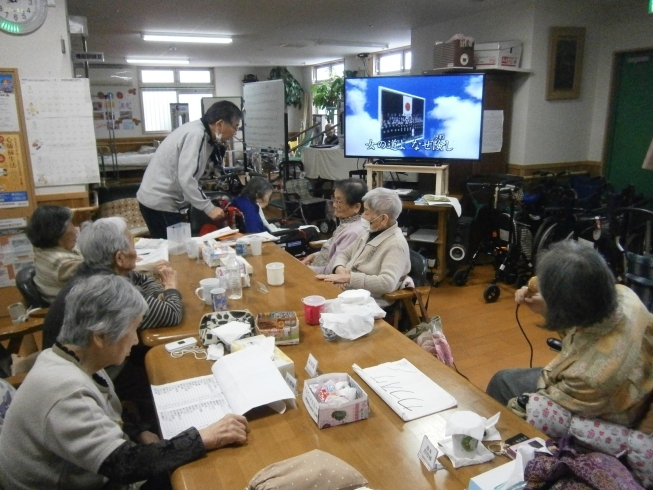 「カラオケ　　　交野市　小林診療所　デイサービス　有料老人ホーム」