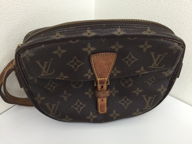 「ヴィトン　モノグラム　M51226 ジュヌフィーユ　ショルダーバッグ　お買取りさせて頂きました。　ヴィトン（ＬＯＵＩＳ　ＶＵＩＴＴＯＮ）「買取」は安心の全国220店舗「チケット大黒屋」金町北口店へ」