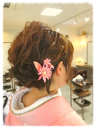 「お着付けやヘアセット・メイクもさせて頂きます♡」