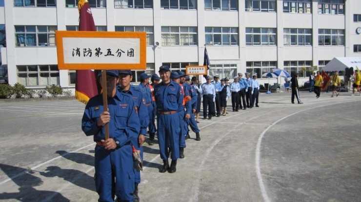 奥富地区体育祭開会式の様子