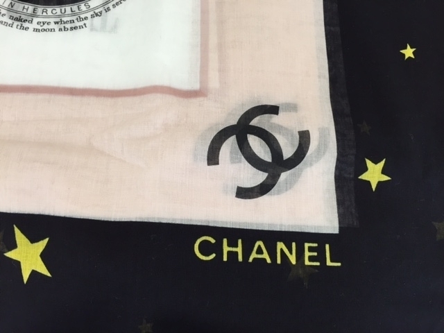 「シャネル(CHANEL) 　スカーフ　お買取りさせて頂きました。　　　　金(ゴールド）買取価格高騰中です！ 　　貴金属、ダイヤ、色石、金歯、純金眼鏡の「生前整理」「遺産相続」　買取りと査定は「チケット大黒屋」金町北口店」