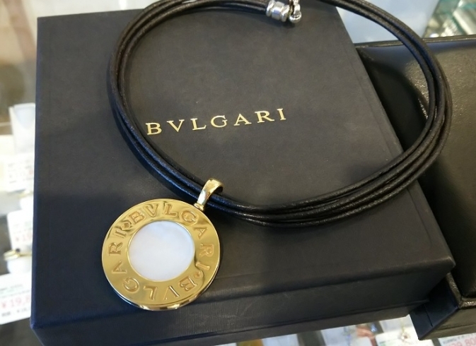 「BVLGARI ブルガリブルガリ K18/SS シェル×オニキス チョーカー 高価買取」