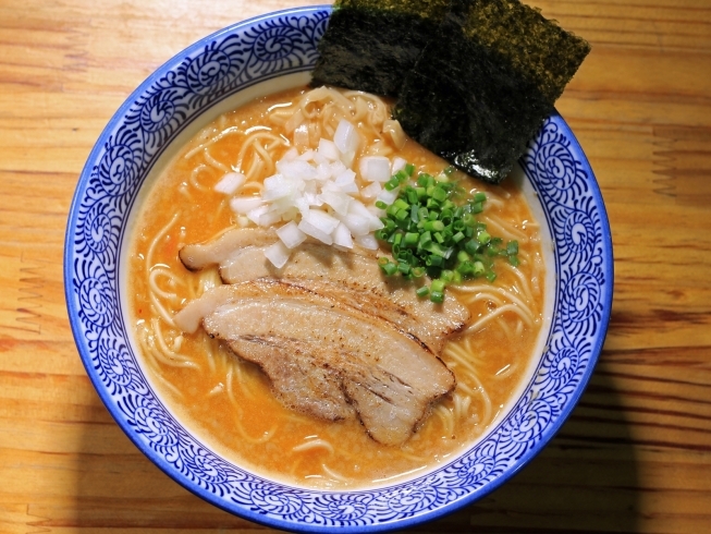 「冬期限定！！　こってり濃厚みそラーメン登場♪」