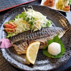 塩サバランチ