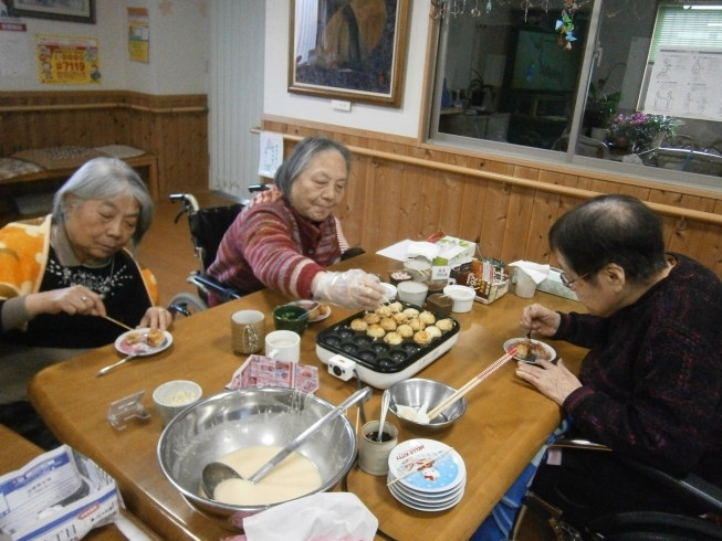 「たこ焼き作り　　　交野市　小林診療所　デイサービス　有料老人ホーム」