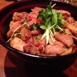 居酒屋七輪焼若の名物　地どり丼