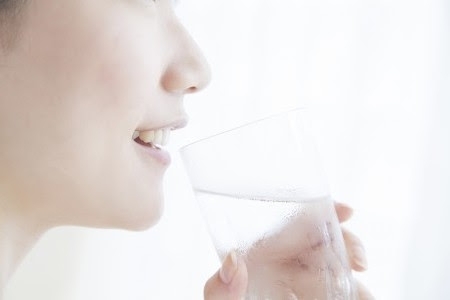 「お水が身体にどんなに良い影響を与えるのか、考えてみて下さいね！(o^^o)」