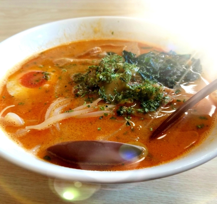 【中華料理 四つ葉】