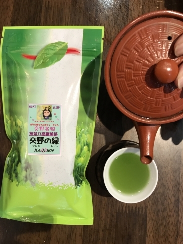 「交野名物   抹茶入高級煎茶   交野の緑」