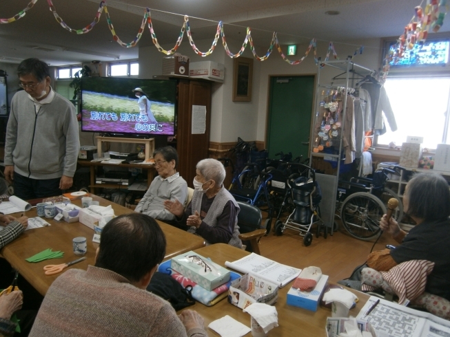「カラオケ　　　交野市　小林診療所　デイサービス　有料老人ホーム」