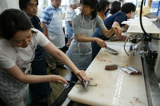 「お魚ゼミ　６／２４（日）「丸アジさばき講座」開催しました　その３」