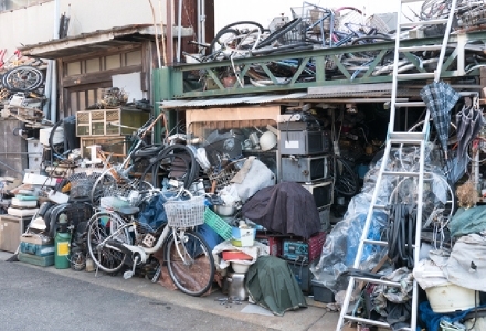 ゴミ屋敷の処理、廃屋の処分「そろそろ大掃除の季節です！」