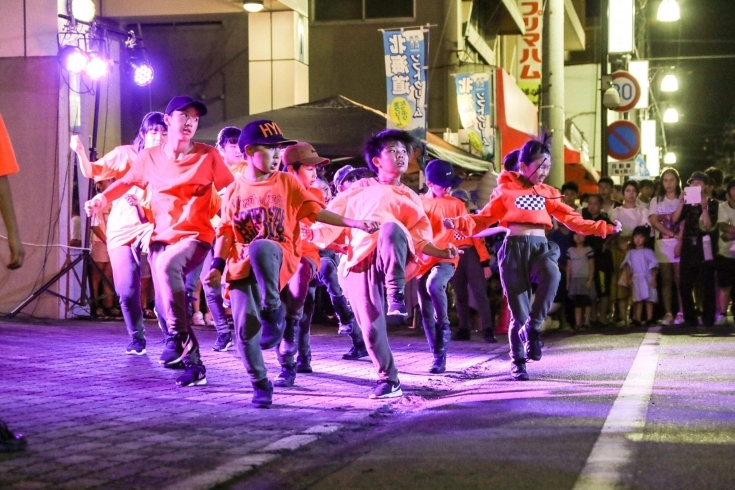 「夏の入会キャンペーン中‼︎カッコよく踊れるよ〜(^-^)/」