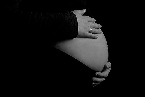 「自然妊娠と生まれられた子供さんの不妊との関係」