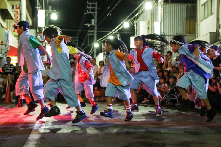 「夏の入会キャンペーン中‼︎カッコよく踊れるよ〜(^-^)/」