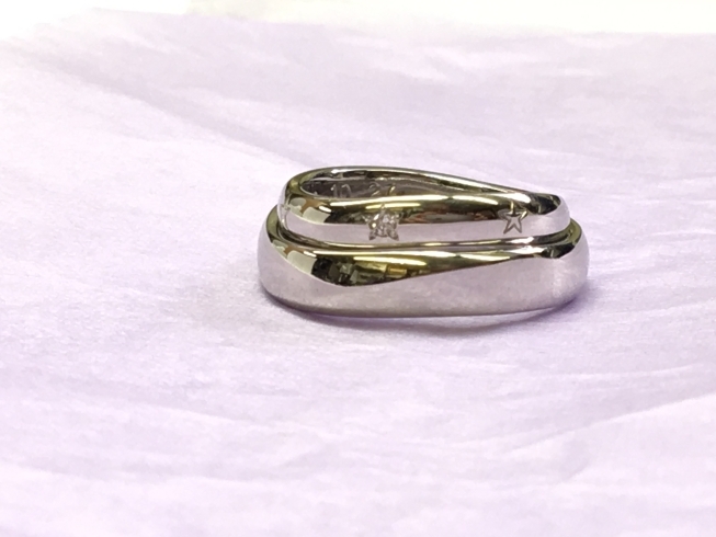 「結婚指輪のモデルを制作開始　　　９月２７日　スタジオアルジェント今日の作業机」