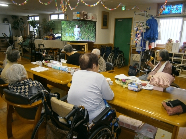 「カラオケ　　交野市　小林診療所　デイサービス　有料老人ホーム　　」