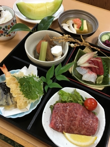 「船橋で法事・慶事のご予約なら。肉割烹　ふくろうていへ。」