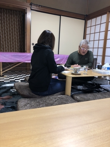 「本日は、隠岐の島町でお弟子さんのお勉強会をしております(o^^o)」