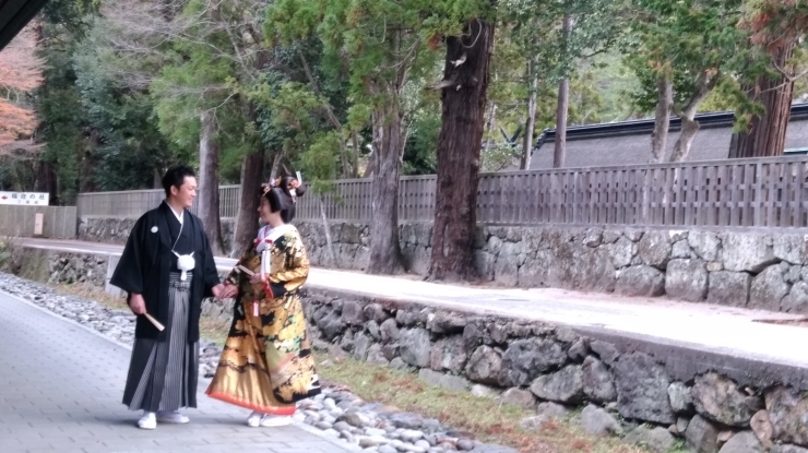 「結婚式」