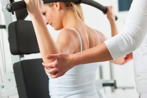 「肩甲骨トレーニングで基礎代謝ＵＰ【女性専用】24時間ジムのアワード八王子」