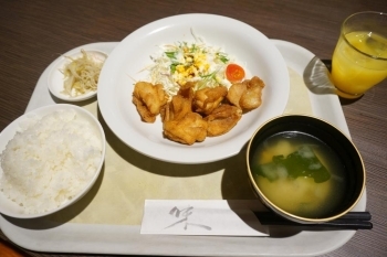 唐揚げ定食￥680