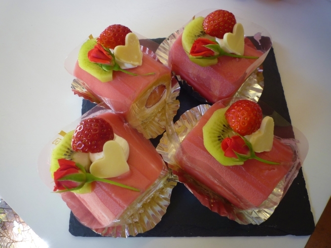 「プリンセス（薔薇のケーキ）伊奈町のケーキ屋シャンティ洋菓子店～」