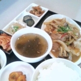「韓国家庭料理ちゅん亭」で体にいいランチ！