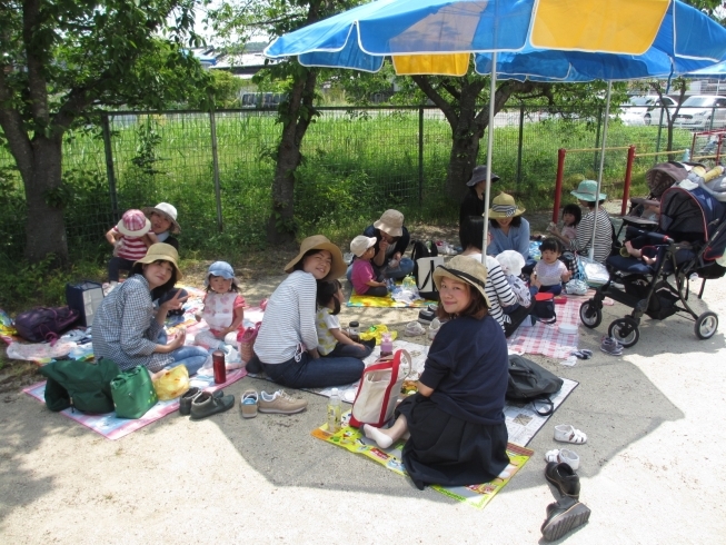 「5月の園庭開放☆おにぎりを食べよう」