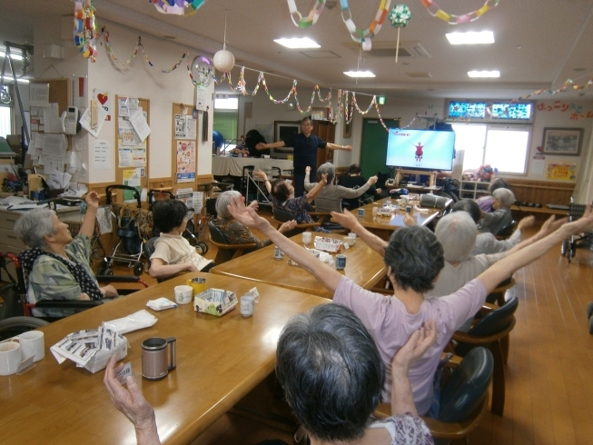 「迎え火　　　交野市　デイサービス　老人ホーム　小林診療所」