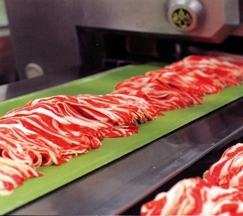 鮮度と品質を重視し、お客様の安心・安全を徹底管理します。「業務用食肉卸 肉の皆川」
