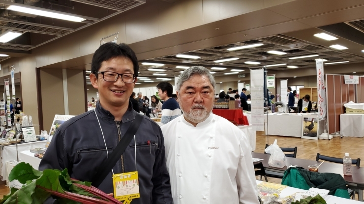 三國清三さん、オーラが凄い‼️「☆カラフル野菜の小山農園、憧れの『ミクニ』さんと会えました☆」