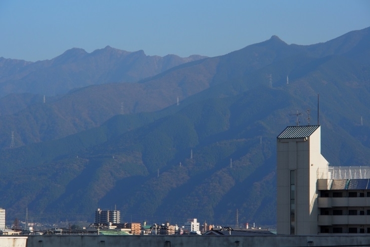 「今日は山がきれいに見えます！（新居浜市新田町より）」