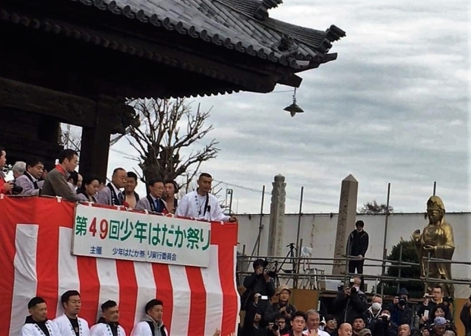 投下台より五福筒投下「西大寺少年はだか祭り（西大寺会陽にて）」