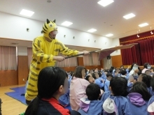 2月19日　交野幼稚園でのパフォーマンスショーを見に行きました。
