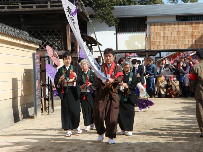 「宝来春と稚児行列」