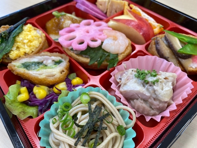 花鳥風月弁当「お花見の季節がやってきます♪　ROCO'S（ロコズ）さんの日替わりのお花見弁当（令和２年は花鳥風月弁当ございます）は配達もOK！」