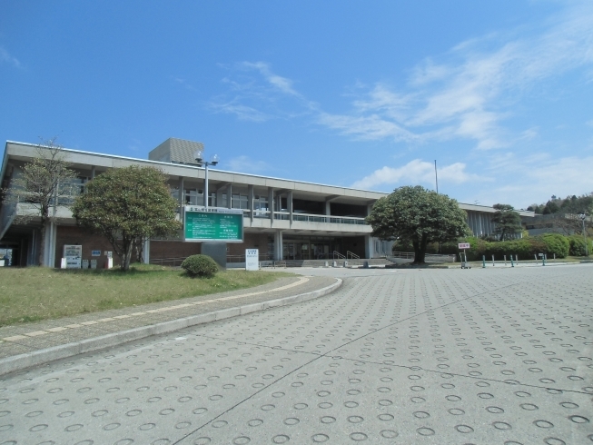 富山県立図書館「臨時休館のお知らせ」