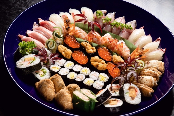 旬の新鮮な魚とシャリのバランスが好評のにぎり寿司「鮨・割烹　いち善｜テイクアウト・デリバリーのお店」