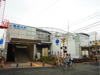 近鉄瓢箪山駅