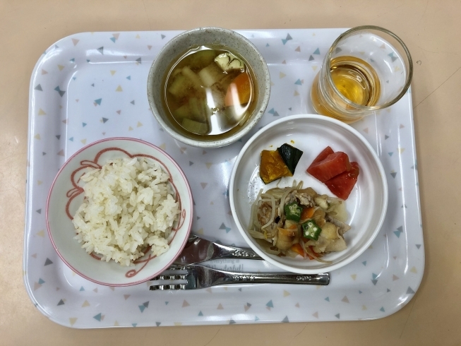 「今日の給食(谷史季保育園)6月2日」