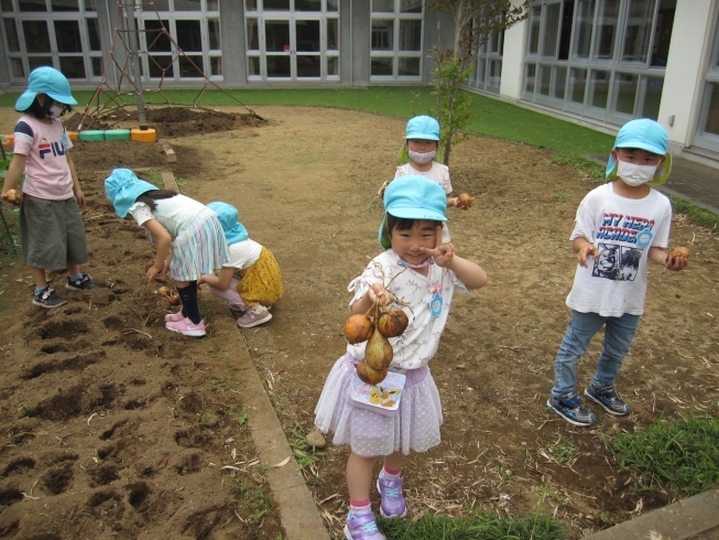 「今日から幼稚園！！」