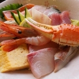 東長崎の魚屋さんで豪華海鮮丼！！