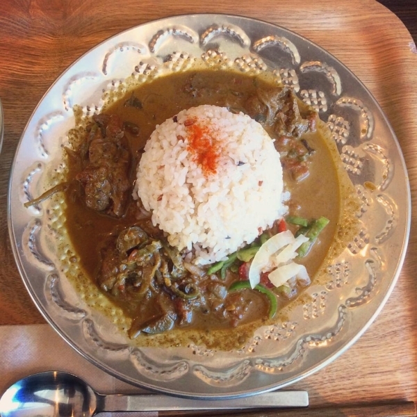 スリランカカレー　８００円