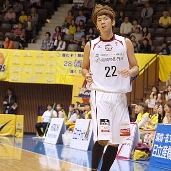 ホーム開幕戦では上江田勇樹選手の3ポイントシュートが見たい！