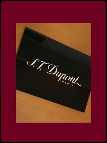 「S.T. Dupont」